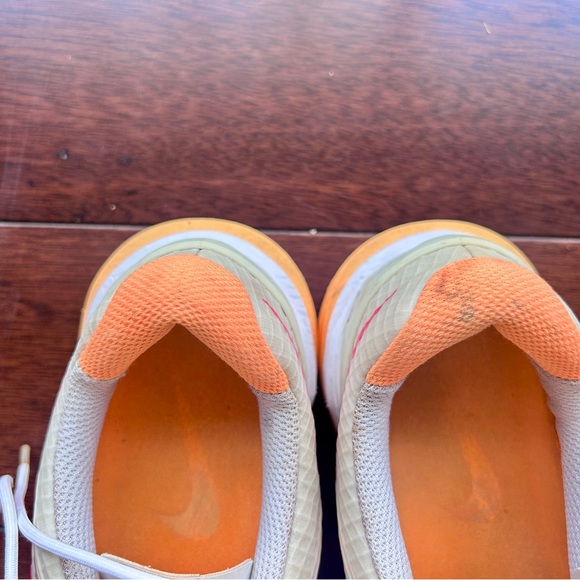 Nike Women’s White Golf Shoes with Orange and Pink Accents - Picture 5 of 8